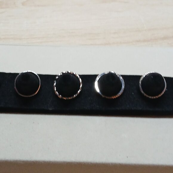 NWOT Set of 4 Fashion Jewelry Silver/White Tone Slim Womens Rings Adjust. #4 - Picture 10 of 11